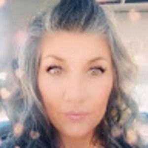 Meet your Posher, Leann